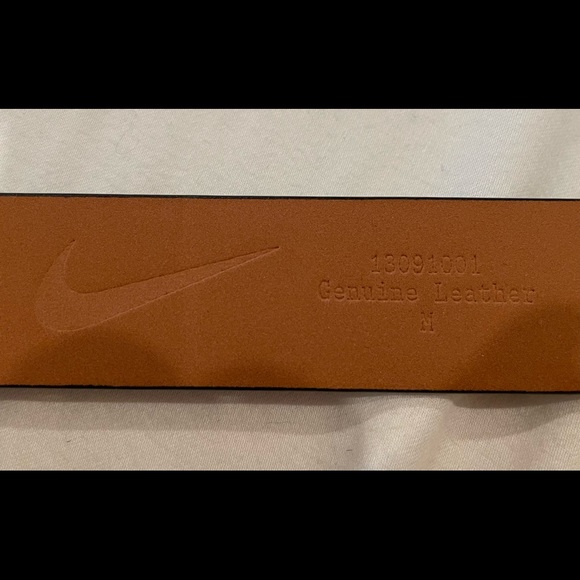 Leather Nike belt - Picture 4 of 4